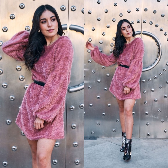 Dresses & Skirts - 🎄CYBER SALE🎄 Killing Me Softly Faux Angora Sweater Dress